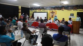 El presidente Cortizo y parte de su gabinete se reunió con la dirigencia en San Félix la noche de este viernes.
