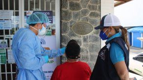 El Minsa sigue aumentando las pruebas de COVID-19 para detectar más casos.