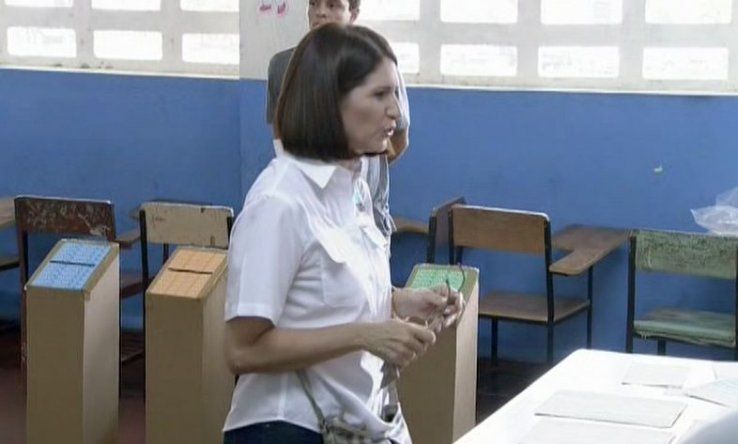 Linares de Martinelli votó, aseguró que respetarán los resultados