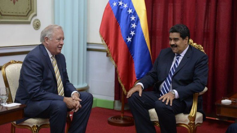 Presidente Maduro se reunió con Shannon