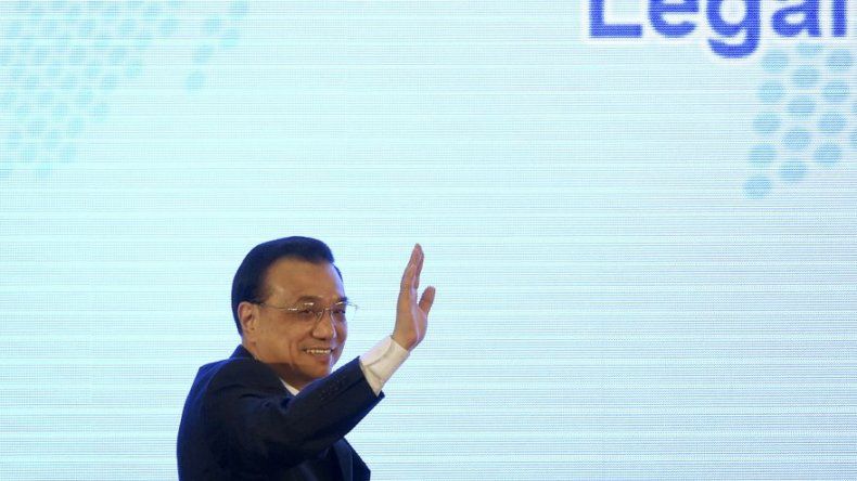 Primer ministro chino propone apertura económica para combatir ralentización