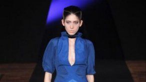 Chanel depura el color que Valentino desarrolla en la pasarela de París