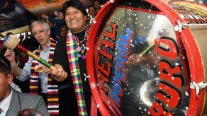 Evo Morales regresa a Bolivia tras tratarse en Cuba