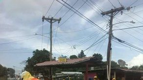 Suspenden tránsito de camiones en Rana de Oro debido al mal estado de la vía Suspenden tránsito de camiones en Rana de Oro debido al mal estado de la vía