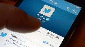 Parlamento británico pide a Twitter una lista de cuentas rusas