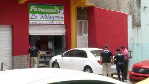 Decomisan medicamentos sin registro sanitario durante allanamientos en varios puntos Decomisan medicamentos sin registro sanitario durante allanamientos en varios puntos