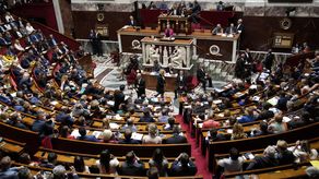 La propuesta era una de las promesas clave de Macron, que fue reelegido para un segundo mandato en abril.