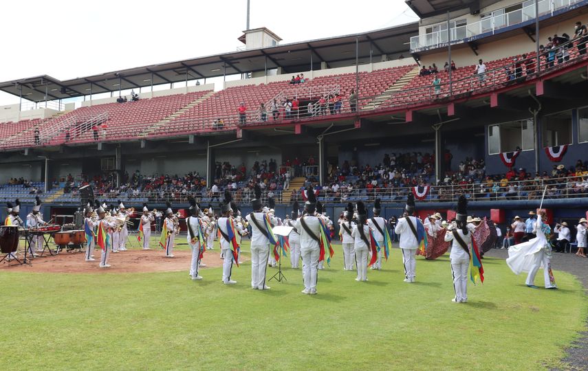 Banda de Música La Primavera de Veraguas, estará en el Desfile de las Rosas 2023