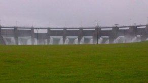 La ACP realiza vertidos en lagos Gatún y Madden por lluvias en Colón La ACP realiza vertidos en lagos Gatún y Madden por lluvias en Colón