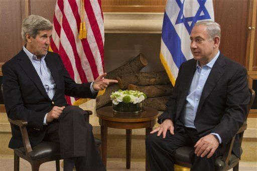 Kerry se reúne con líder palestino