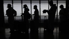 Filipinas suma 500.000 casos entre confusión sobre vacunas