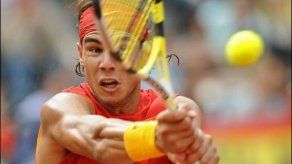 Nadal aplasta a Santoro en la primera ronda de ATP de Doha