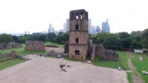 Desde 1955 se estableció el 15 de agosto como feriado para el distrito de Panamá