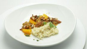 Jovana encontró su pollo - Jovana