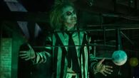 Michael Keaton se viste otra vez de Beetlejuice, promete una gran secuela Michael Keaton se viste otra vez de Beetlejuice, promete una gran secuela
