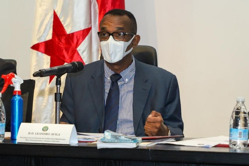 El diputado Leandro Ávila.