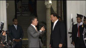 Santos visita Panamá con incómodo tema de extradición de exfuncionaria