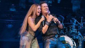 Shakira confiesa la cercanía que tiene con Carlos Vives.