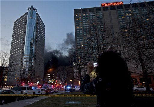 Incendio deja parte de Boston en la oscuridad