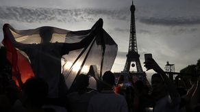 Un creciente número de ciudades francesas se niegan a instalar pantallas gigantes para emitir encuentros del Mundial en protesta por la reputación de Qatar con los derechos humanos.