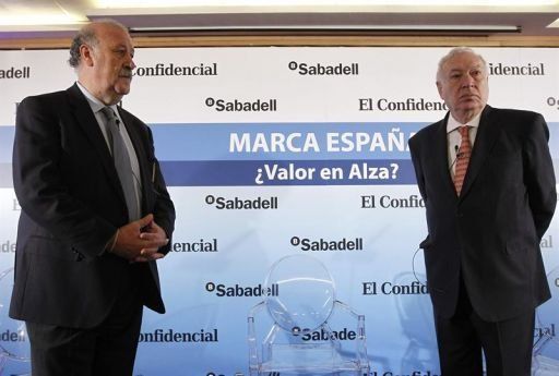 Del Bosque encuentra que Mourinho tiene un estilo muy agresivo
