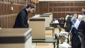 La cuestión de la identidad quebequense volvió a agitar la campaña con un partido en el poder que multiplicó las declaraciones polémicas.