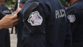 Varios miembros de la Policía Nacional se han visto involucrados la comisión de diversos delitos. Varios miembros de la Policía Nacional se han visto involucrados la comisión de diversos delitos.