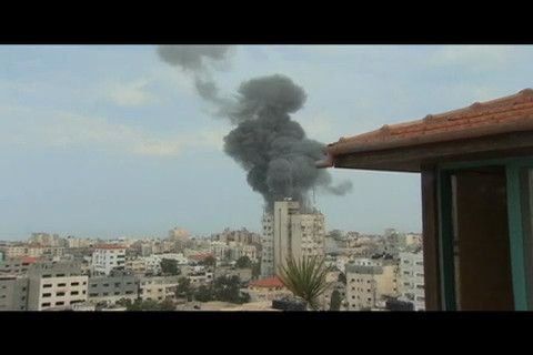 Israel lanza 300 bombardeos en Gaza