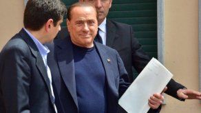 Berlusconi absuelto por caso Ruby en juicio de apelación en Italia