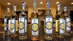 Requisan 340 litros de cachaça artesanal en una cárcel brasileña