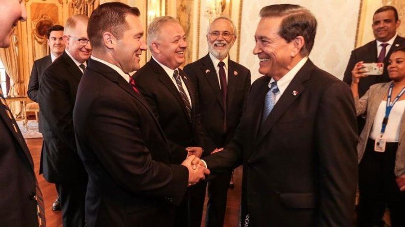 Cortesía de la Presidencia