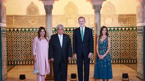 Presidente Mulino junto al Rey Felipe VI en España.