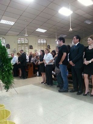 Familiares y amigos dan el último adiós a Dumas Torrijos Pauzner