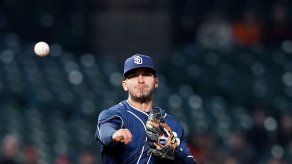 Javy Guerra empuja su primera carrera en Grandes Ligas