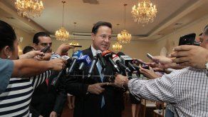 Varela viajó a  Suiza para Cumbre de Davos