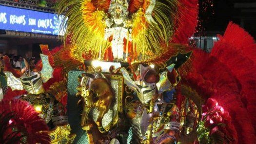 Ana Victoria Castillo en su paseo nocturno del Sábado de Carnaval