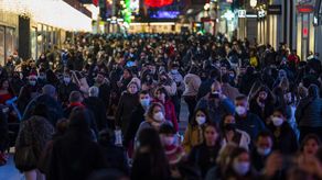 El país está reportando cerca de 700 casos por cada 100.000 habitantes en 14 días, más del doble de los casos acumulados antes de las vacaciones de Navidad del año pasado.