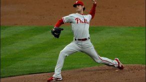Filis dan el primer golpe al vencer a Tampa 3x2