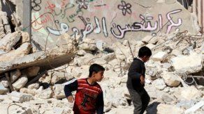 Ex jefe de oposición siria propone salvoconducto a Asad y su clan