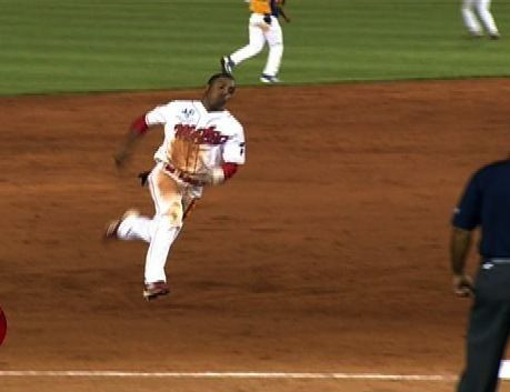 Error en estadística obliga a cambio en semifinales del béisbol juvenil