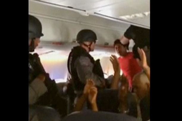 Avión que iba a Panamá es devuelto a Toronto debido a amenazas de un pasajero