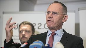 El ministro austriaco Gerhard Karner adelantó que su país vetaría la adhesión de Rumania y Bulgaria.