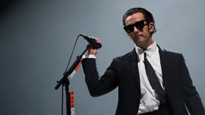 Malasia suspende festival tras beso homosexual del grupo británico The 1975