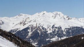 Niño salvado en Saboya tras pasar 40 minutos sepultado por una avalancha de nieve