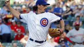 Atléticos consiguen de Cachorros a lanzadores Samarzdzija y Hammel