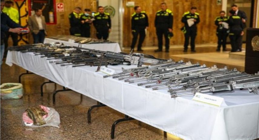 Las armas fueron decomisadas  a una facción de rebeldes de la extinta guerrilla de las&nbsp; FARC (marxistas) que se acogió a una tregua a comienzos de año.