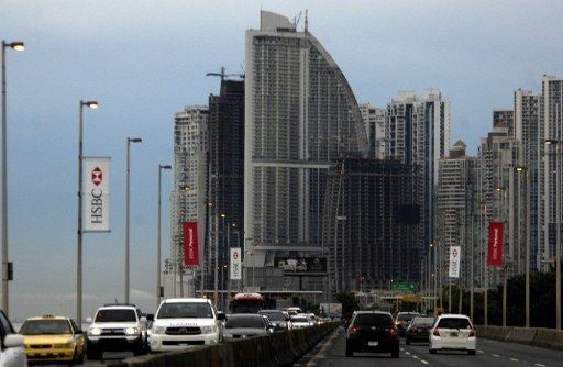 Fitch reafirma calificación de BBB a Panamá, destaca economía