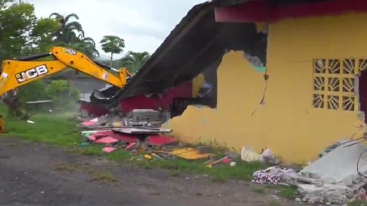 Inicia la demolición de viviendas colapsadas en Coclé Inicia la demolición de viviendas colapsadas en Coclé