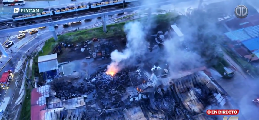 Incendio en fábrica de Villa Zaita