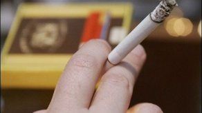 Inauguran reloj de la muerte con víctimas de tabaquismo